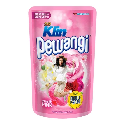 Soklin Pewangi  Romantic Pink 780ml